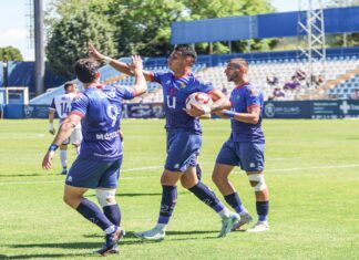 El CD Móstoles URJC vence al campeón en una semana con más luces que sombras