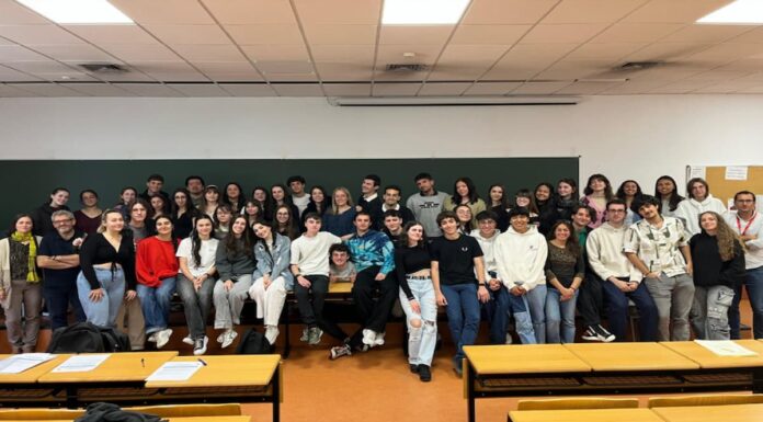 Móstoles combate la cotorra argentina con educación ambiental Móstoles combate la cotorra argentina con educación ambiental