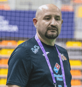 El MRB Móstoles FSF se despide de su técnico y dos jugadoras