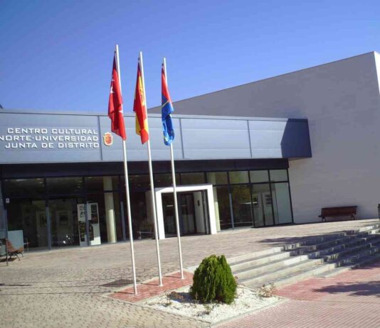 El IES Luis Buñuel expone en CSC Norte-Universidad de Móstoles