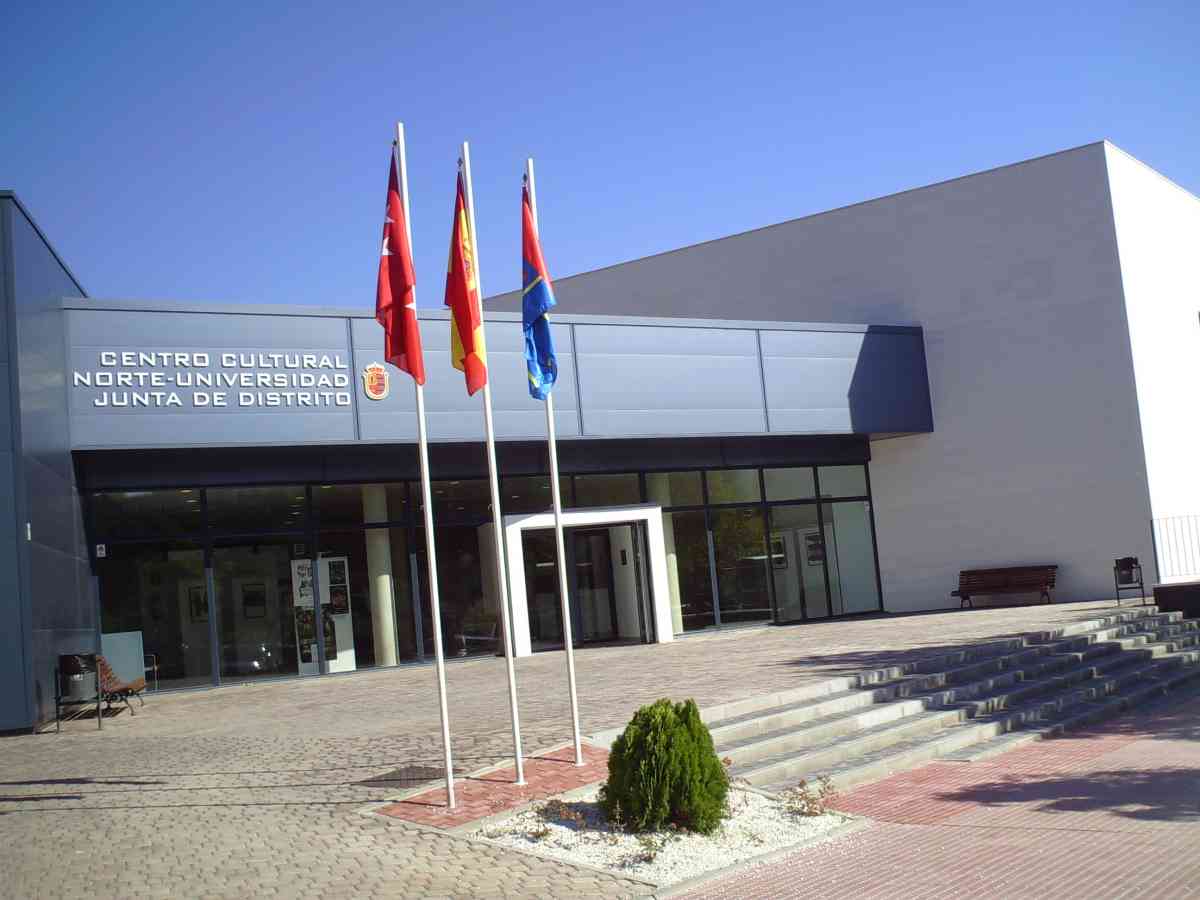 El IES Luis Buñuel expone en CSC Norte-Universidad de Móstoles