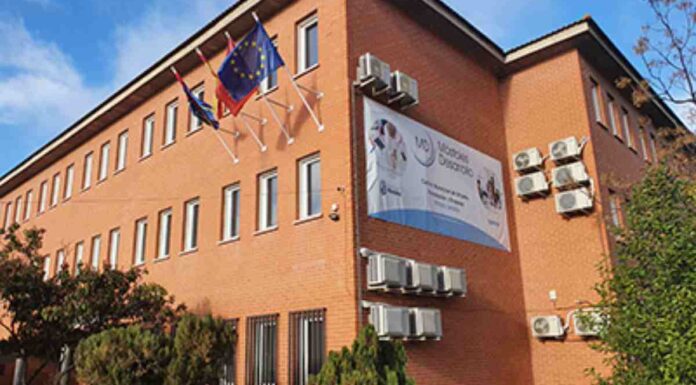 Aprendiendo y formándonos en Inteligencia Artificial en Móstoles