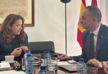Reunión para abordar la situación sanitaria en Móstoles con el PAU-4 y el hospital en el foco