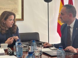 Reunión para abordar la situación sanitaria en Móstoles con el PAU-4 y el hospital en el foco