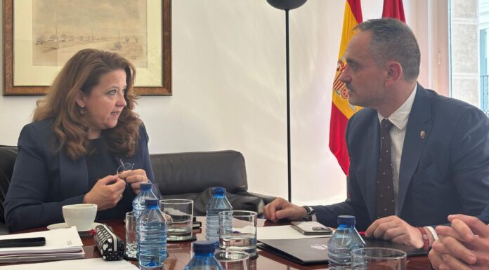 Reunión para abordar la situación sanitaria en Móstoles con el PAU-4 y el hospital en el foco