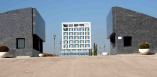 Los jóvenes de Móstoles tienen dos nuevas opciones formativas en la URJC