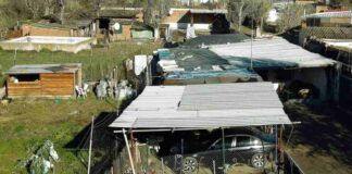 Comienza el derribo de las viviendas en el poblado de las Sabinas de Móstoles