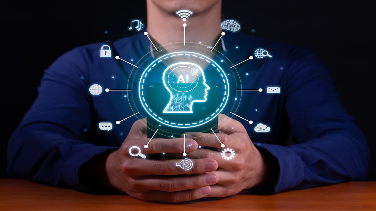 La Comunidad de Madrid impulsa la llegada de la Inteligencia Artificial a las pymes de Móstoles