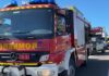 Los bomberos sofocan un incendio en Móstoles que estuvo cerca de alcanzar la A-5