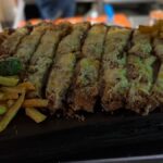 El cachopo más grande de Móstoles se sirve en Destino Raíz