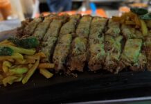 El cachopo más grande de Móstoles se sirve en Destino Raíz
