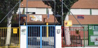 Los centros educativos públicos de Móstoles seguirán utilizando herramientas educativas basadas en IA