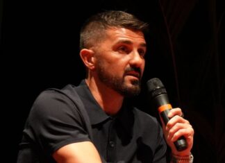 David Villa traerá su campus de fútbol a Móstoles este verano