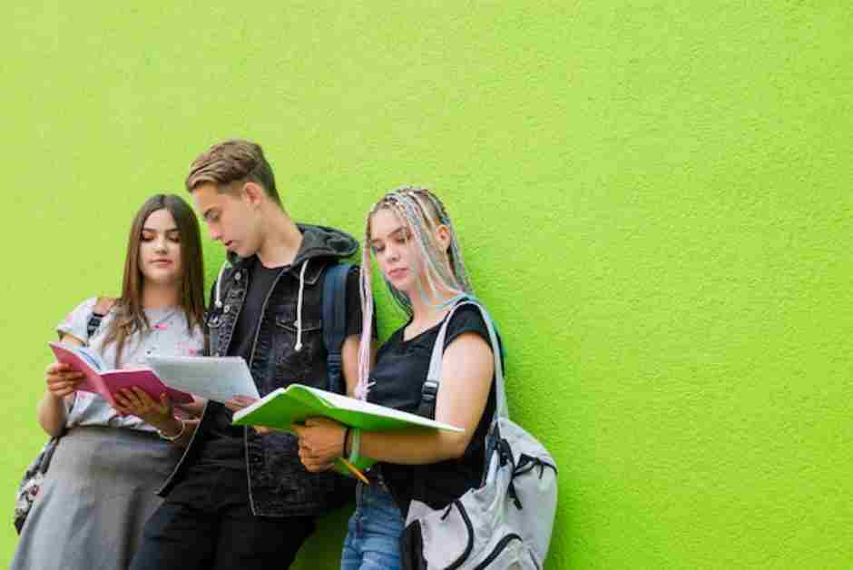 Nuevas ayudas para las familias de Móstoles de cara al curso escolar 2025-26