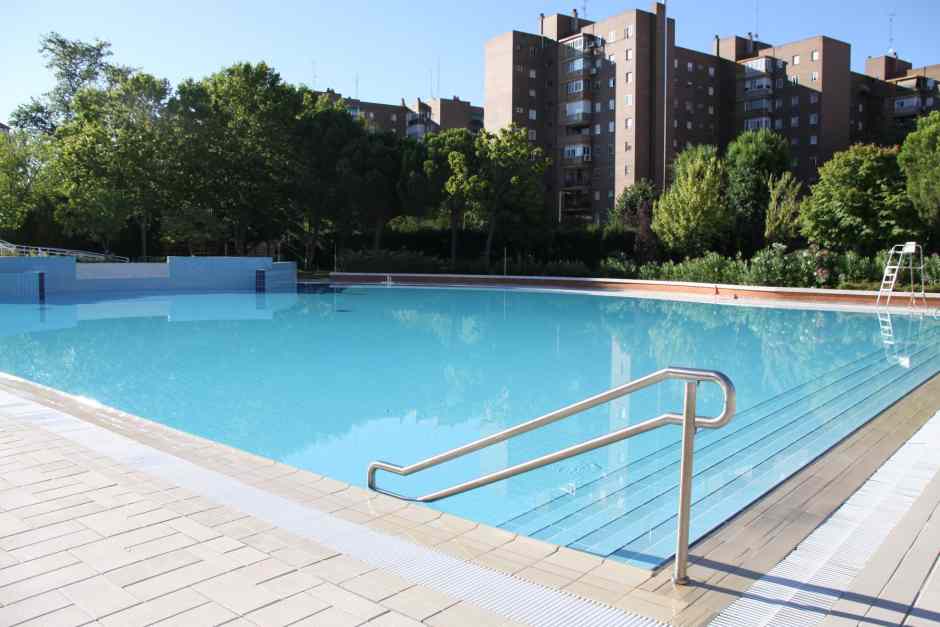 A la piscina en Móstoles por cinco euros