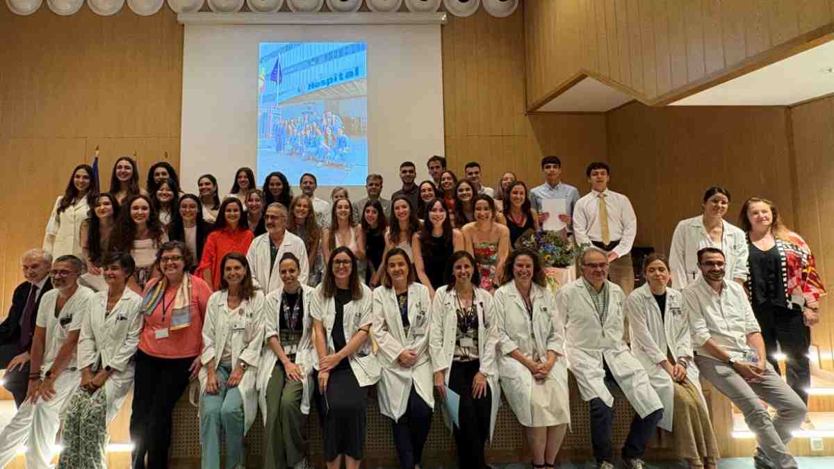 Graduación de 29 alumnos en medicina en el Hospital Universitario de Móstoles