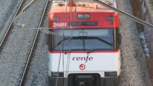 Más de tres horas con retraso en los trenes de Móstoles por una avería en la C-5