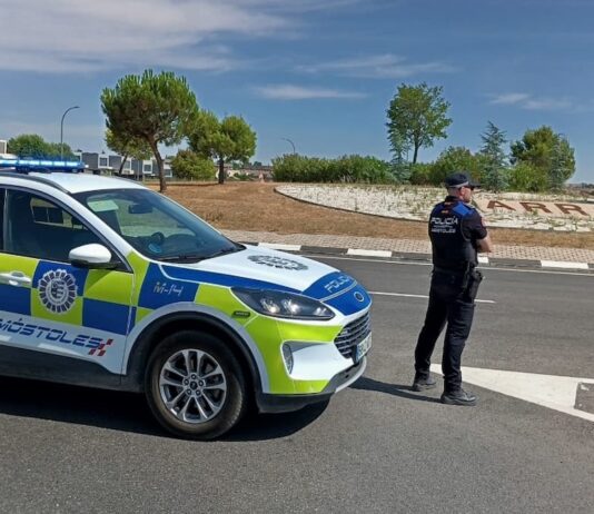 Un incendio cerca de Móstoles obliga a actuar a la Policía Municipal