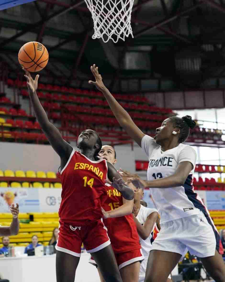 Verano de éxitos para la cantera del Club Baloncesto Ciudad de Móstoles