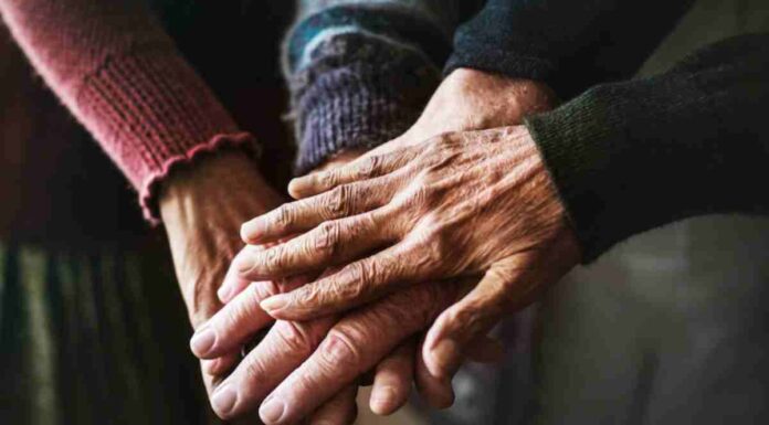 Móstoles quiere homenajear a sus habitantes centenarios