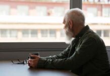 A través de un convenio suscrito con la Comunidad de Madrid. Móstoles continúa su cruzada contra la Soledad No Deseada.