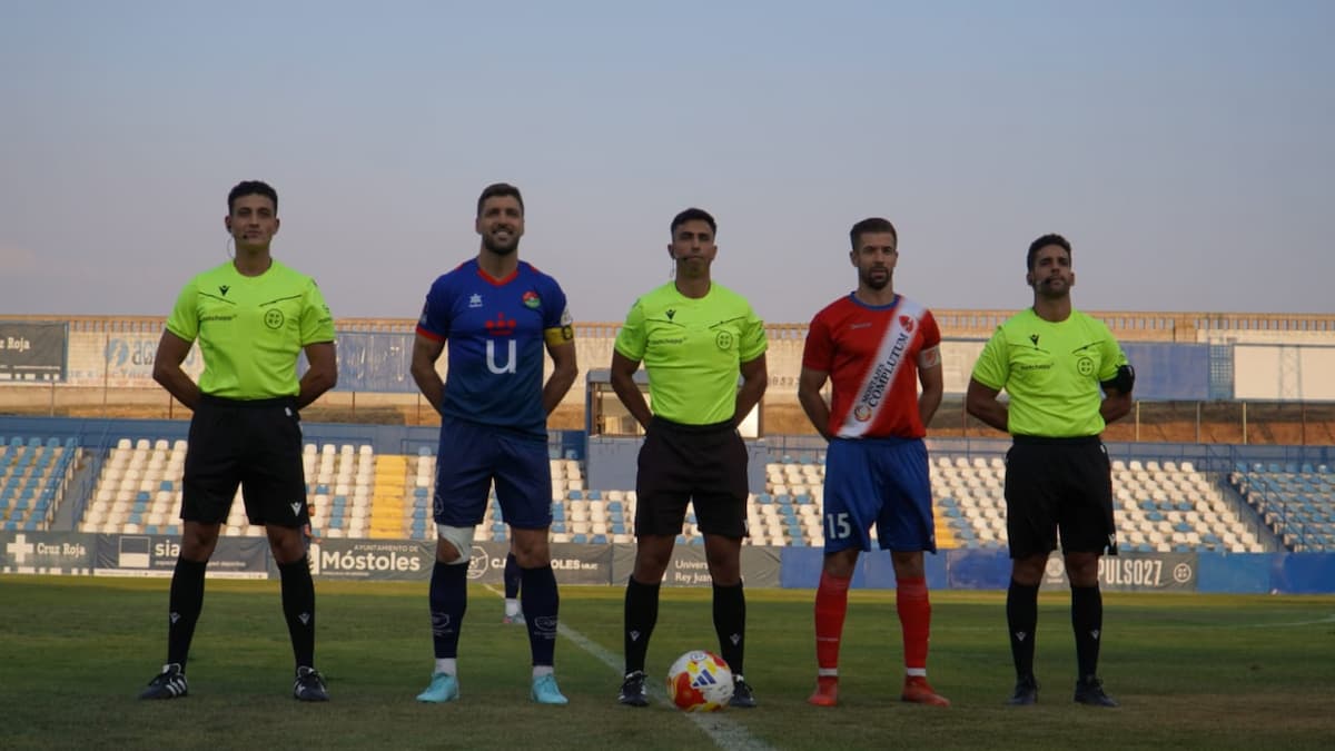 El CD Móstoles golea y jugará la final de la Copa Federación
