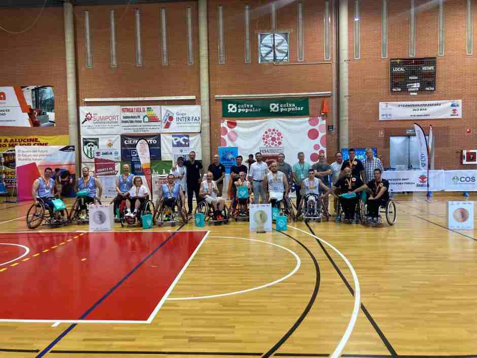 El mejor baloncesto en silla de ruedas 3x3 de España en la Plaza del Sol de Móstoles