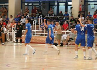 El FS Móstoles vuelve a ganar y lidera la Segunda División