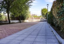 Móstoles amplía el aparcamiento y pavimenta el entorno del CEIP Federico García Lorca