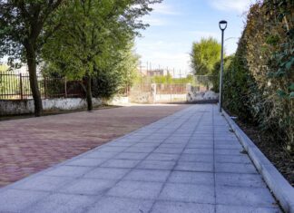 Móstoles amplía el aparcamiento y pavimenta el entorno del CEIP Federico García Lorca