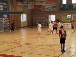 El Balonmano Móstoles se estrenó con una victoria en un fin de semana complejo para los equipos mostoleños