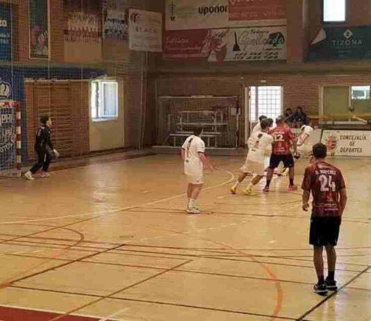 El Balonmano Móstoles se estrenó con una victoria en un fin de semana complejo para los equipos mostoleños