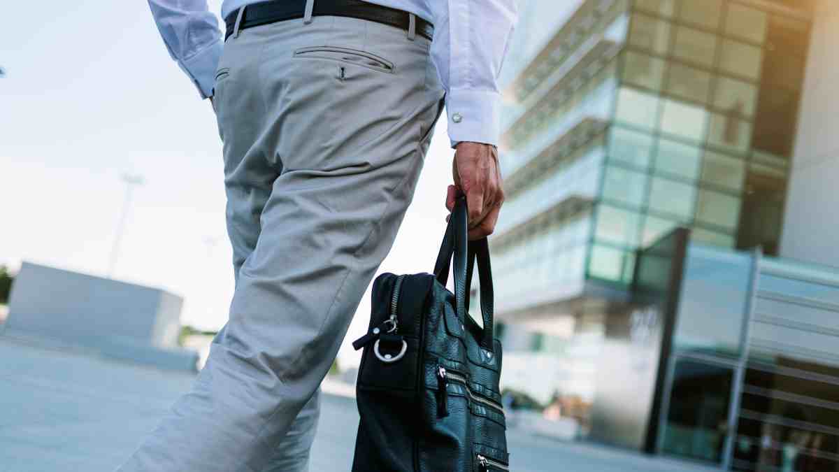 Los vecinos de Móstoles podrán beneficiarse del nuevo plan regional para el empleo sénior