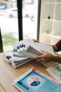 Los vecinos de Móstoles podrán beneficiarse del nuevo plan regional para el empleo sénior