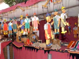 ¿Quién anda ahí? Móstoles: Mercado de artesanía
