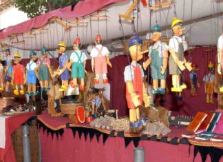 ¿Quién anda ahí? Móstoles: Mercado de artesanía