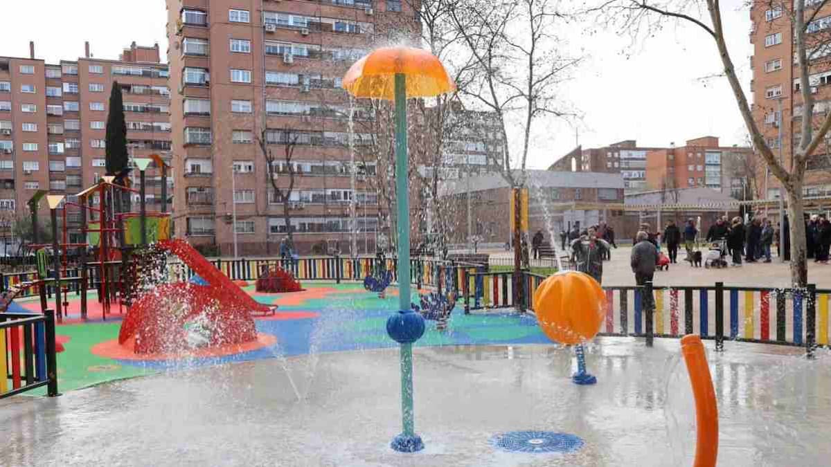 Móstoles inicia los planes para contar con un gran parque con juegos de agua