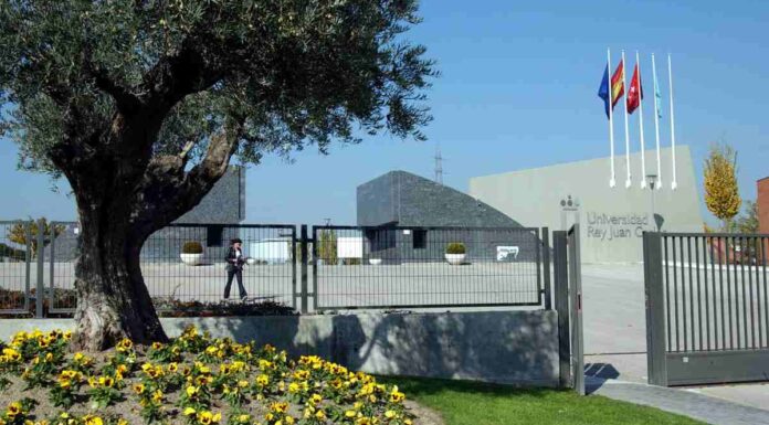 Los líderes del futuro empiezan a formarse en Móstoles con el primer Máster ‘Erasmus Mundus’ de la URJC Los líderes del futuro empiezan a formarse en Móstoles con el primer Máster ‘Erasmus Mundus’ de la URJC