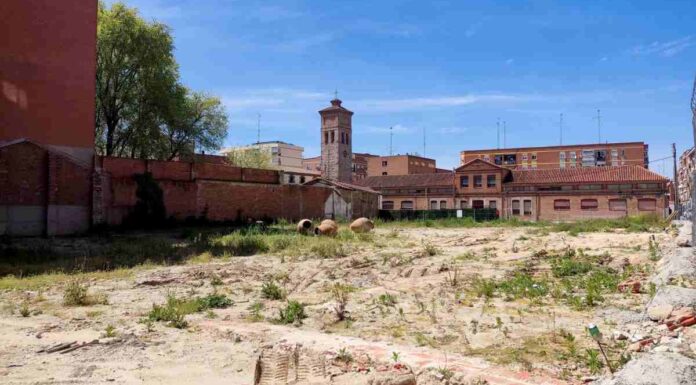 Comenzó la excavación arqueológica en el solar de la ‘Casa Roja’ en Móstoles