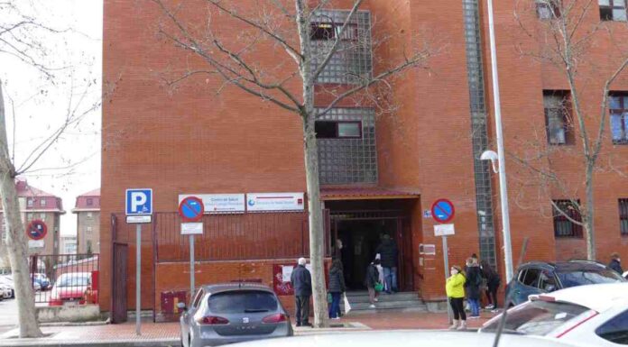 PSOE Móstoles alerta sobre la falta de pediatras y el colapso de la Atención Primaria en la ciudad PSOE Móstoles alerta sobre la falta de pediatras y el colapso de la Atención Primaria en la ciudad