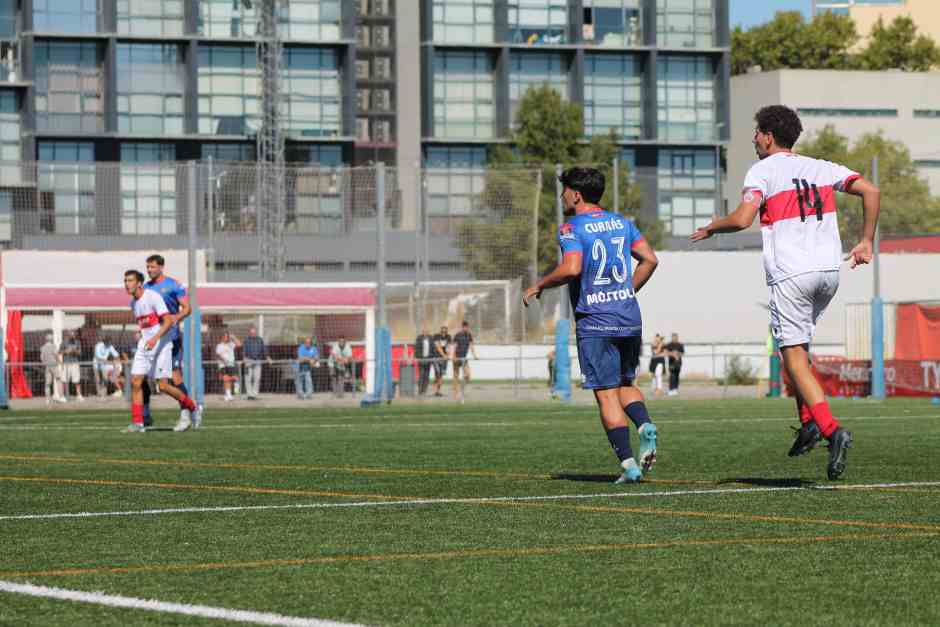 Javi Curras. “Me llaman de mi Club, de mi casa, del Móstoles y la verdad es me ilusionó mucho” 