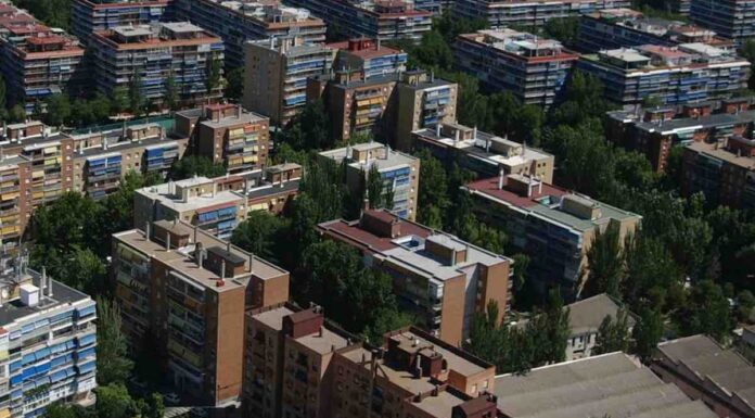 Baja el precio de la vivienda en Móstoles y deja de estar en máximos históricos