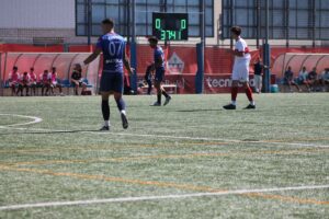 El CD Móstoles salva un empate en una jornada sin derrotas para los clubes del municipio