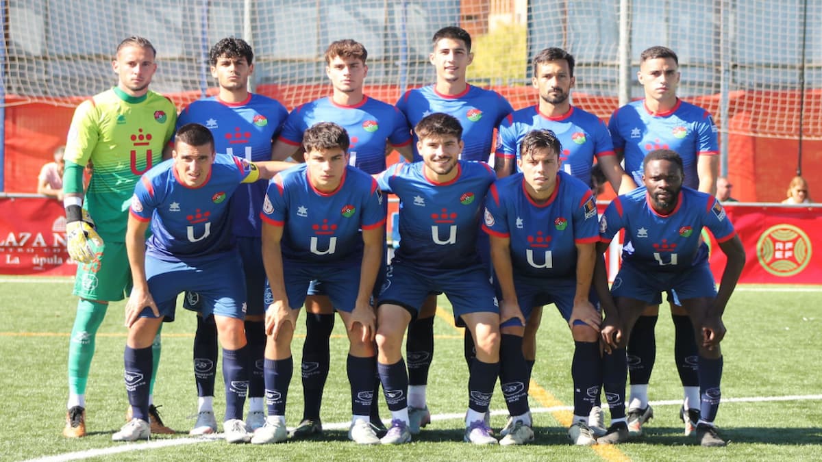 El CD Móstoles salva un empate en una jornada sin derrotas para los clubes del municipio