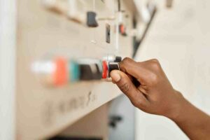 Iberdrola anuncia cortes de luz en Móstoles y en Parque Coimbra la próxima semana