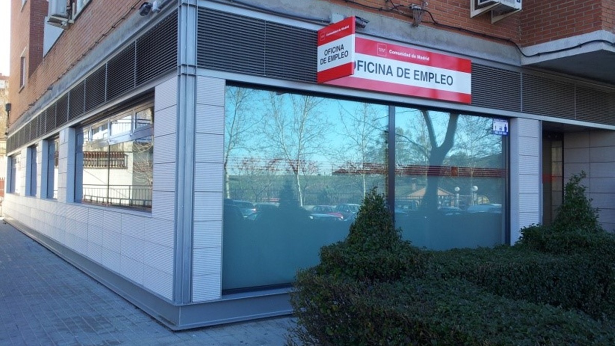 Nuevo plan de inserción laboral de la Comunidad de Madrid del que se podrán beneficiar los vecinos de Móstoles Nuevo plan de inserción laboral de la Comunidad de Madrid del que se podrán beneficiar los vecinos de Móstoles