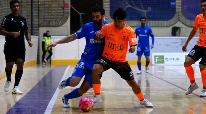 El FS Móstoles sufre un duro tropiezo en Jaén y pierde el liderato