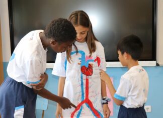 Fomentar la curiosidad científica: el mejor experimento para educar a los niños del futuro