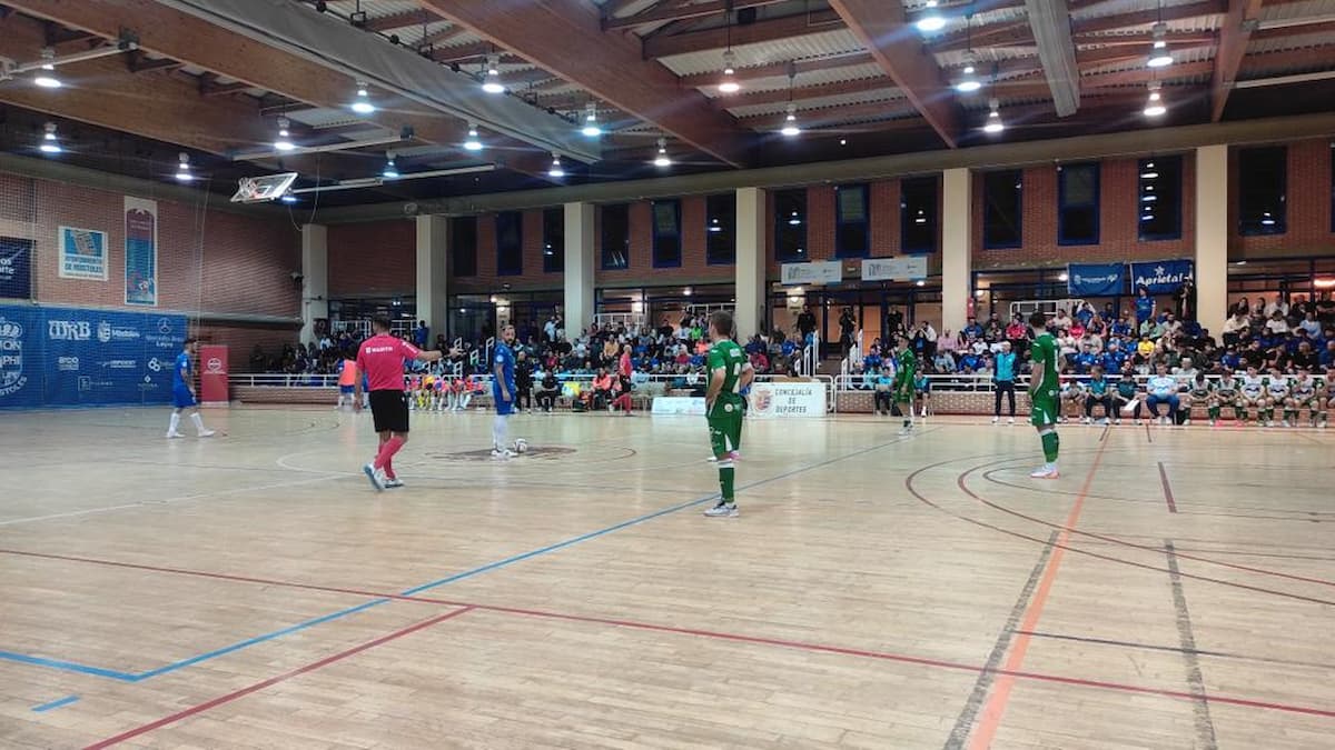 El FS Móstoles cae eliminado de la Copa Comunidad en semifinales contra Inter Movistar El FS Móstoles cae eliminado de la Copa Comunidad en semifinales contra Inter Movistar