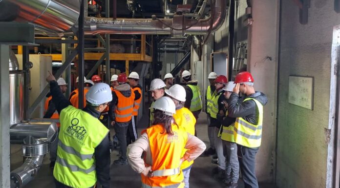 Jornadas técnicas en la central de la Red de Calor de Móstoles para formar a nuevas generaciones Jornadas técnicas en la central de Rebi en Móstoles para formar a nuevas generaciones